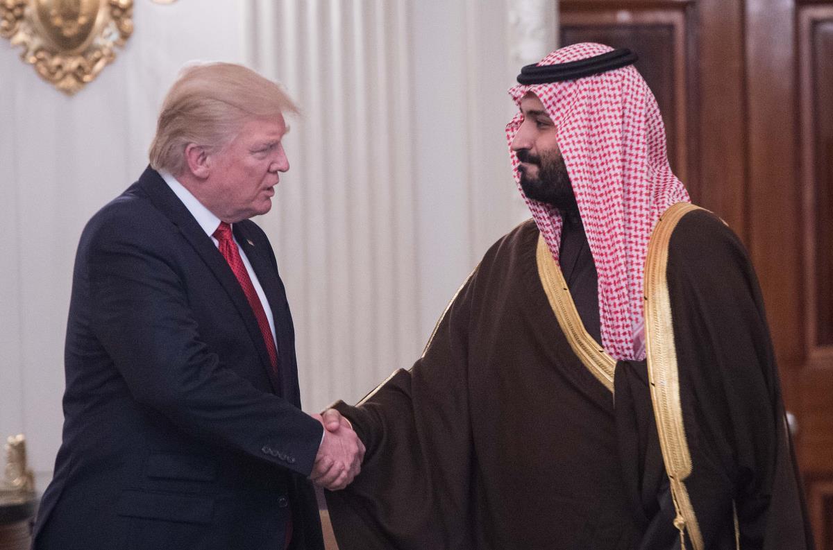 "نيويورك تايمز": ترامب يتستر على الهمجية السعودية