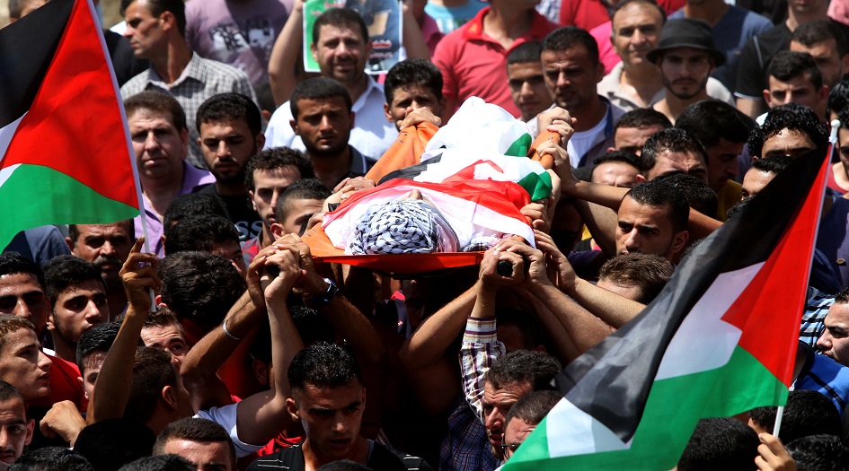 الفلسطينيون يشيعون جثمان الشهيد بشارات شرق طوباس