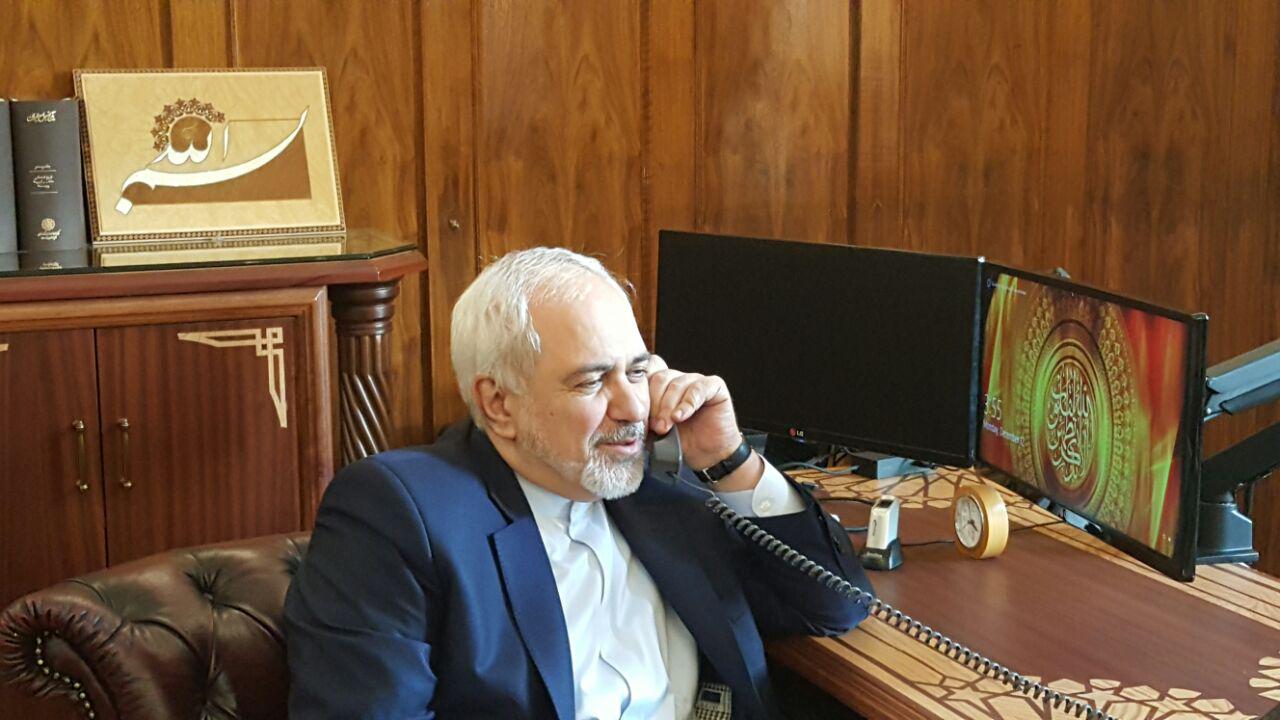 ظريف يجري مباحثات هاتفية مع نظيره العراقي الجديد 