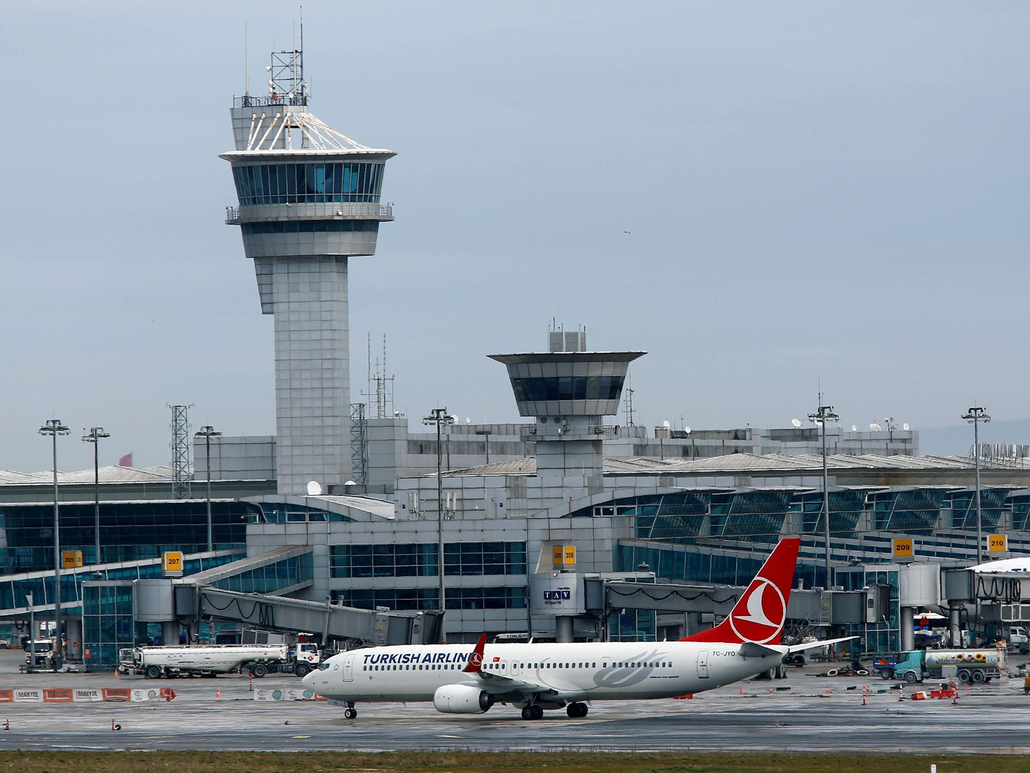 الإعلان عن إفتتاح أكبر مطار في العالم بإسطنبول التركية