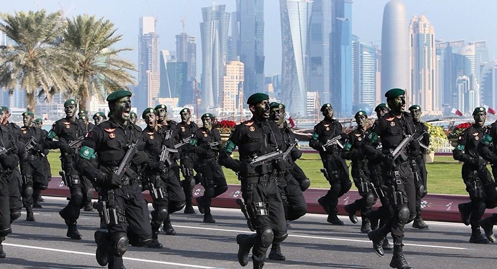 وزير دفاع قطر: القوات القطرية جاهزة للحرب