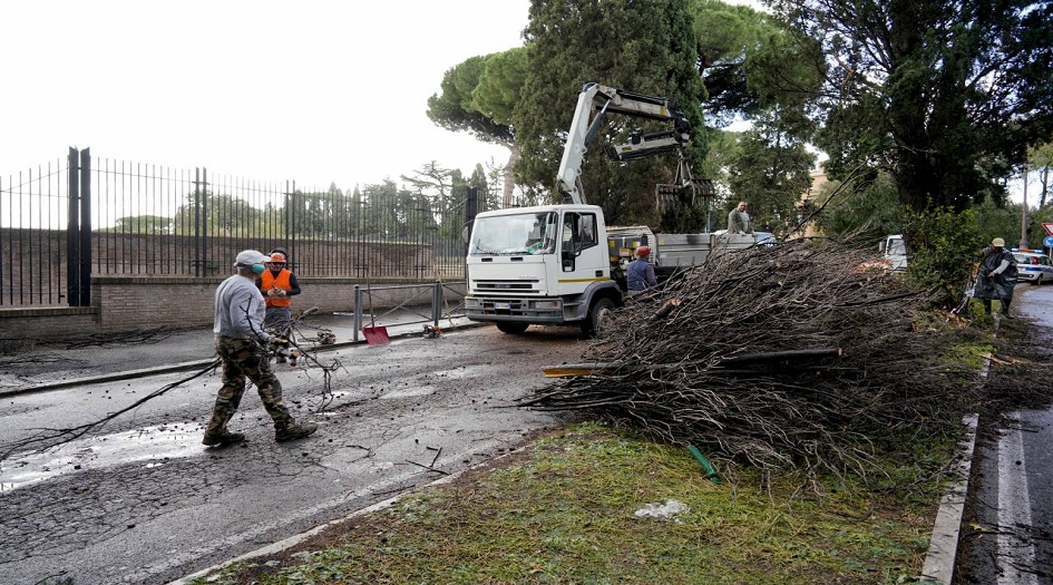 ارتفاع حصيلة قتلى عواصف إيطاليا إلى 29 شخصا 
