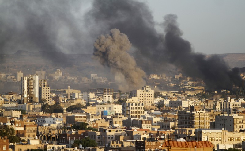 جنگنده های عربستان 30 نوبت الحدیده یمن را بمباران کردند