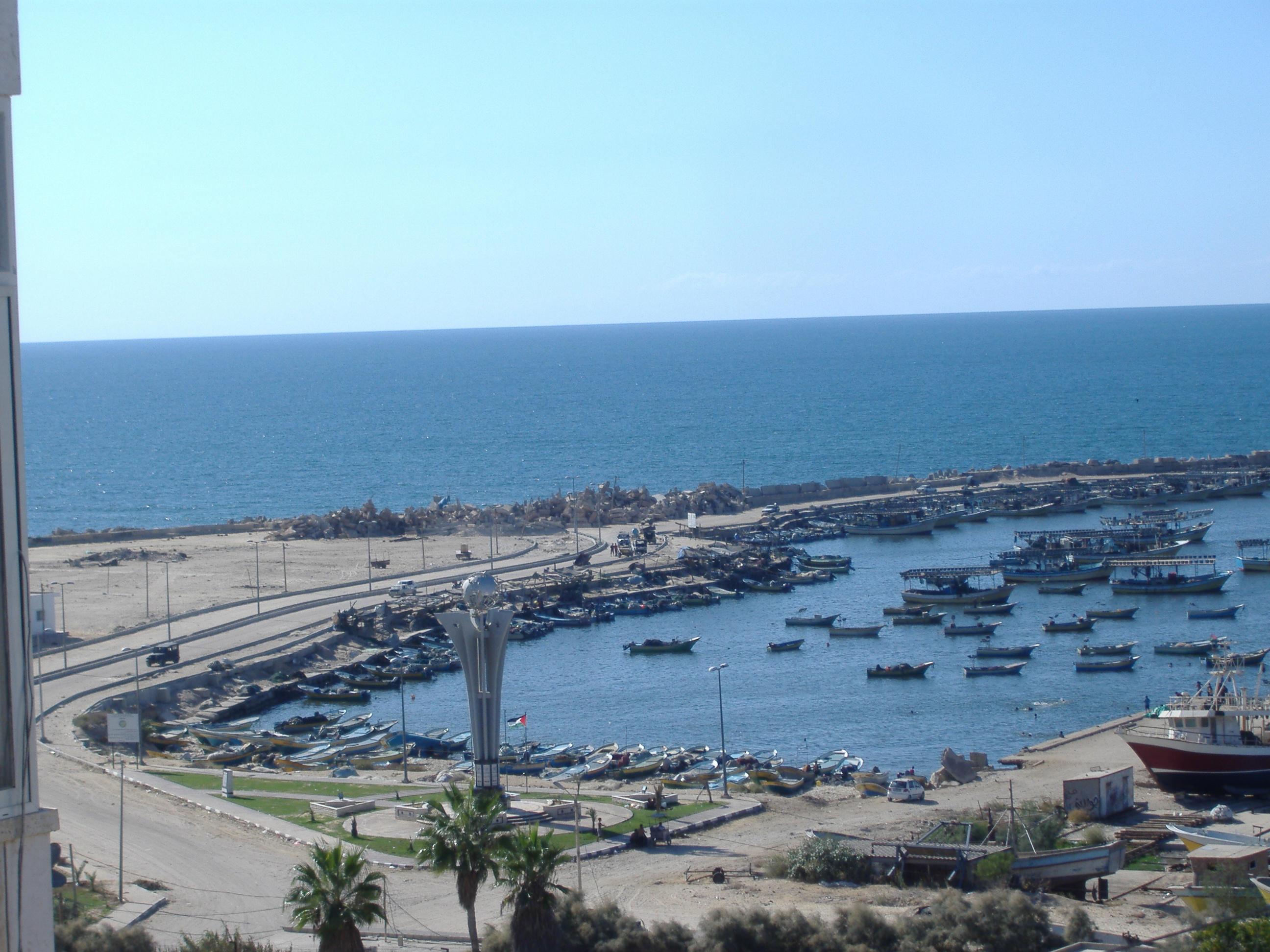 إتفاق بين قطر و"إسرائيل" على إنشاء ممر مائي بين غزة وقبرص