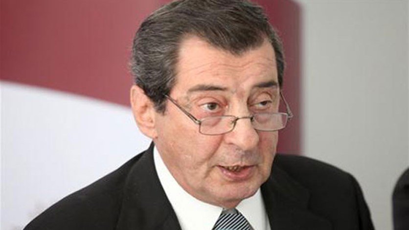 نائب رئیس پارلمان لبنان: حزب‌الله در مقابل تحریم، تسلیم نمی‌شود