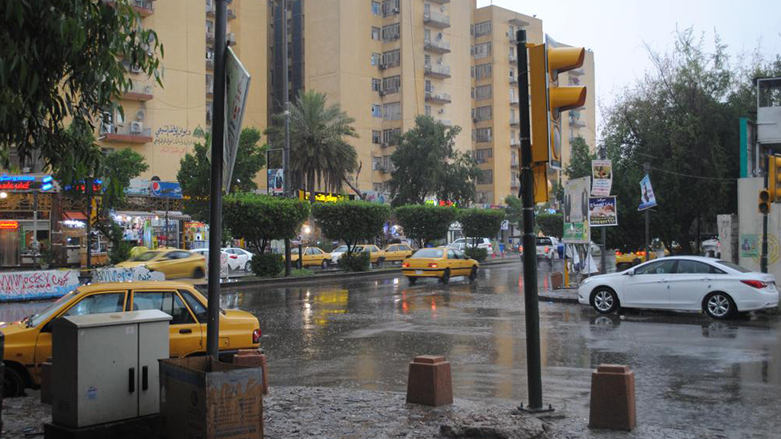 الطقس في العراق.. توقعات بموجة أمطار غزيرة وعواصف رعدية نهاية الأسبوع