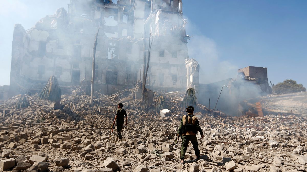 لندن تزعم أن وقف بيع الأسلحة للرياض سيفقدها قدرتها على الحل في اليمن