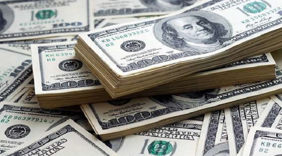 تدهور سعر الدولار أمام الدينار العراقي
