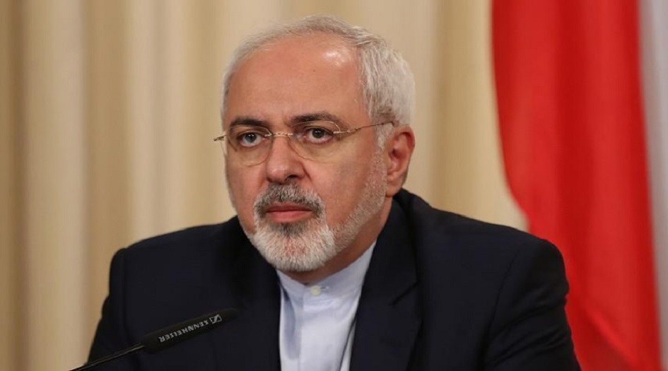  ظريف: ايران لم تتورط في القرارات الخاطتة التي اتخذت بالمنطقة 