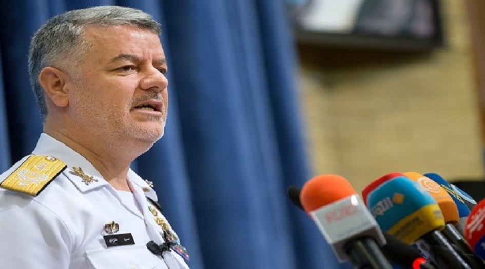 قائد البحرية الايرانية: تدشين مدمرة وغواصة ايرانيتين الاسبوع المقبل 