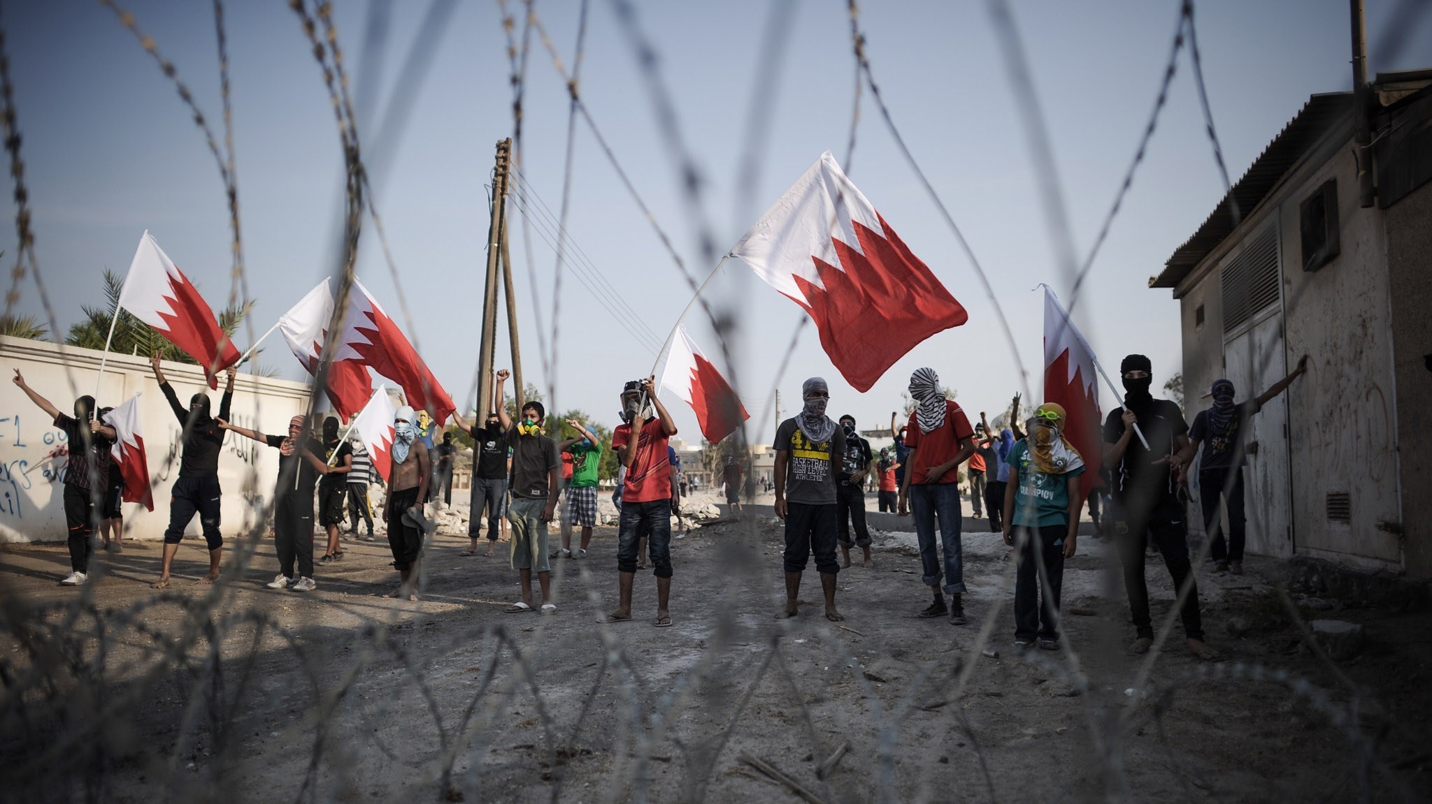 منظمات حقوقية دولية تدين الاعتقال التعسفي لناشطين بحرينيين