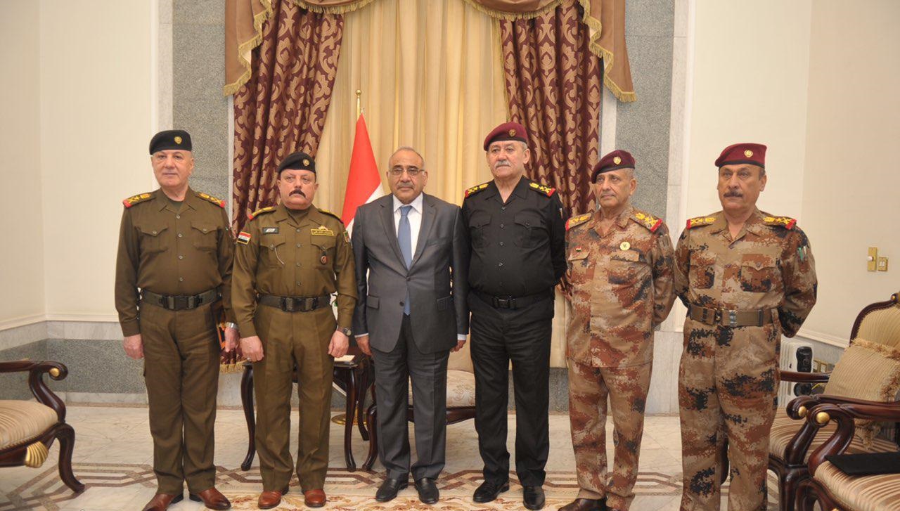 عبد المهدي يثير قلق العراقيين في لقائه ضباط متقاعدين