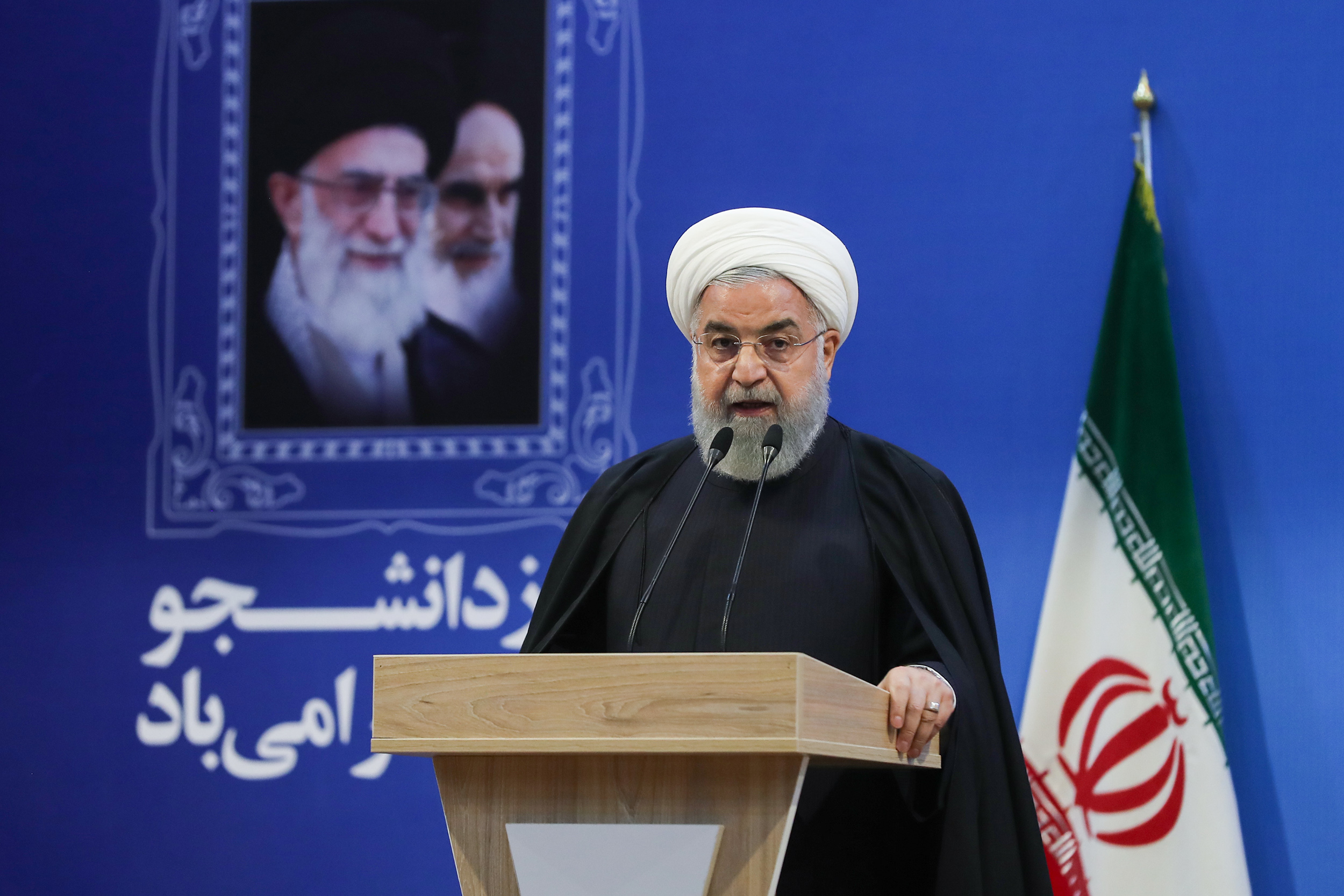 روحاني: امريكا طلبت التفاوض مع ايران  11 مرة