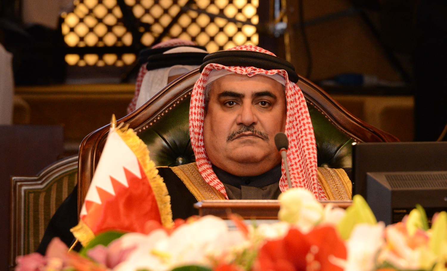 وزير خارجية البحرين يعلق على غياب أمير قطر عن قمة مجلس التعاون