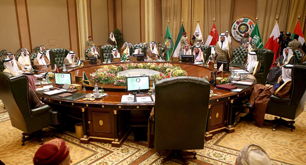 تنش در شورای همکاری: ملک سلمان هیئت قطری را به حضور نپذیرفت!