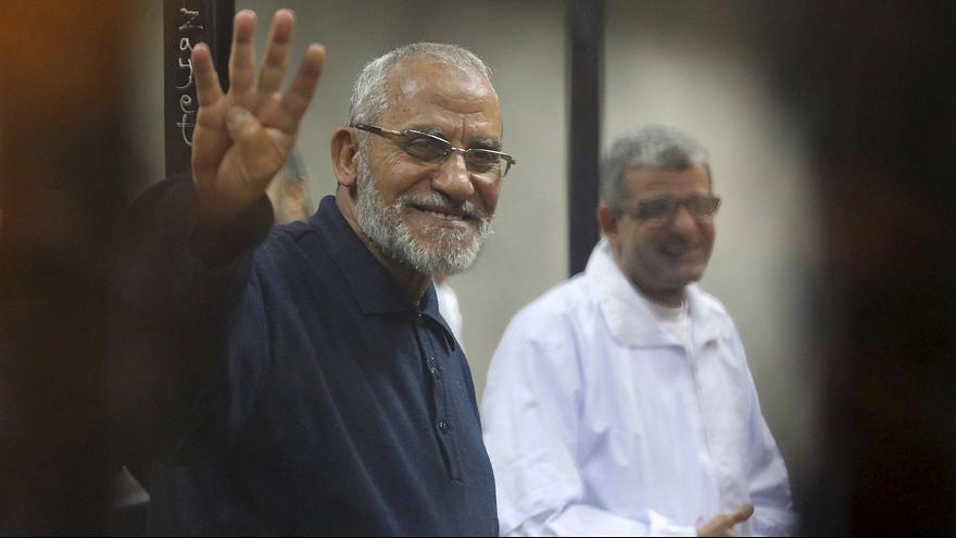 کاهش مجازات رهبر اخوان المسلمین از حبس ابد به ۱۰ سال زندان