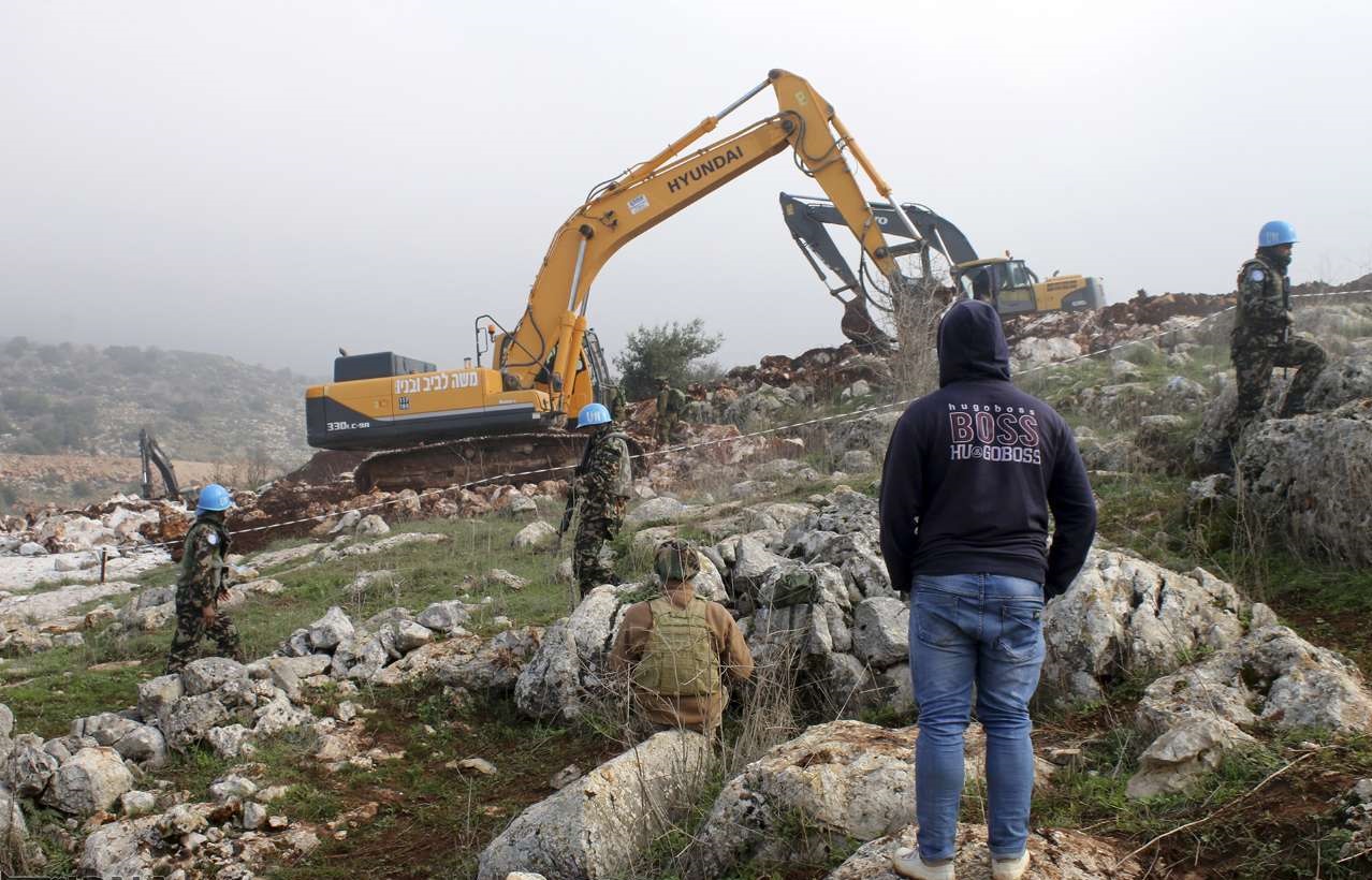 رژیم صهیونیستی در مرز با لبنان دیوار بتنی می‌سازد