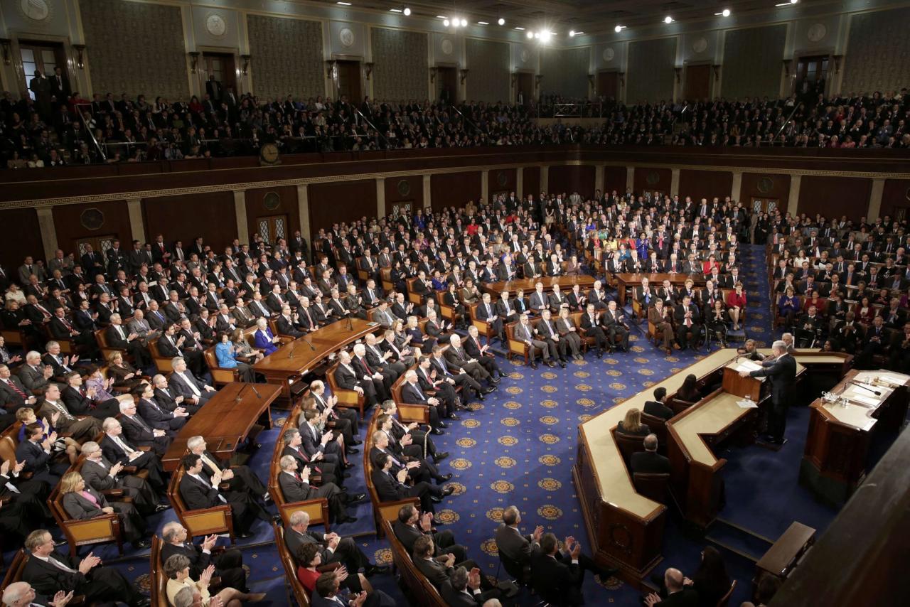 قس مسيحي: الكونغرس سيأخذ الآن مظهر "جمهورية إسلامية"