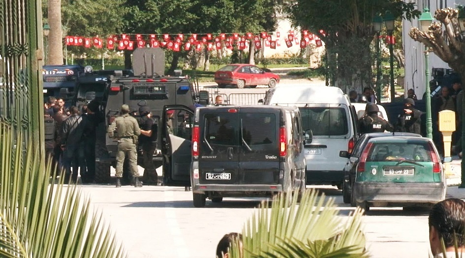 تونس: إرهابيان يفجران نفسيهما خلال مداهمة أمنية