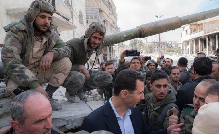 دیلی‌تلگراف: دنیا به استقبال اسد آمده است!