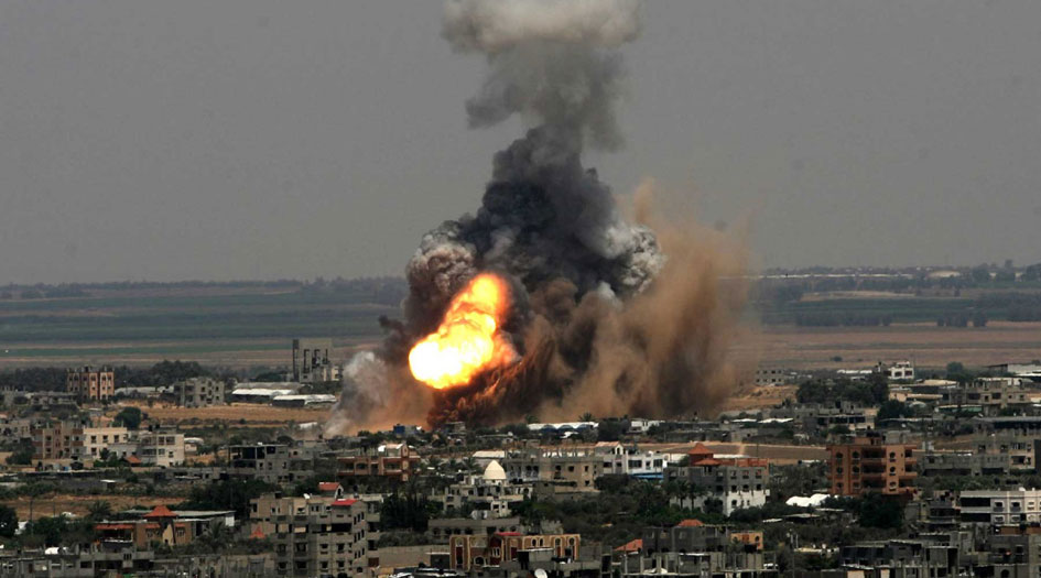 الكيان الصهيوني يشن غارات على قطاع غزة