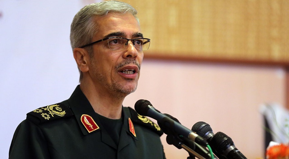 اللواء باقري : العدو يعلم أن أي عمل عسكري ضد إيران سيكلفه ثمنا باهضا