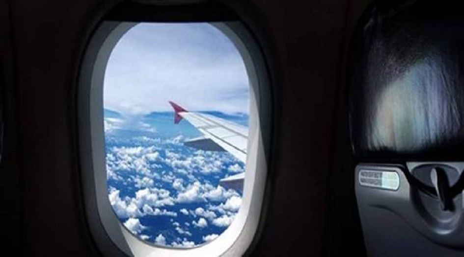  لهذا السبب يُجبر ركاب الطائرة على فتح النوافذ عند الهبوط والإقلاع!