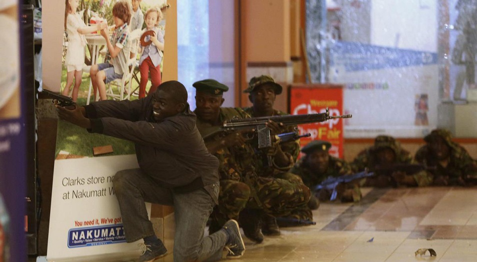 هجوم متواصل لليوم الثاني على مجمع فندقي في كينيا يستضيف الاجانب