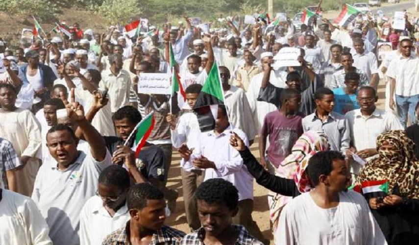 تظاهرات في السودان تطالب باسقاط نظام البشير