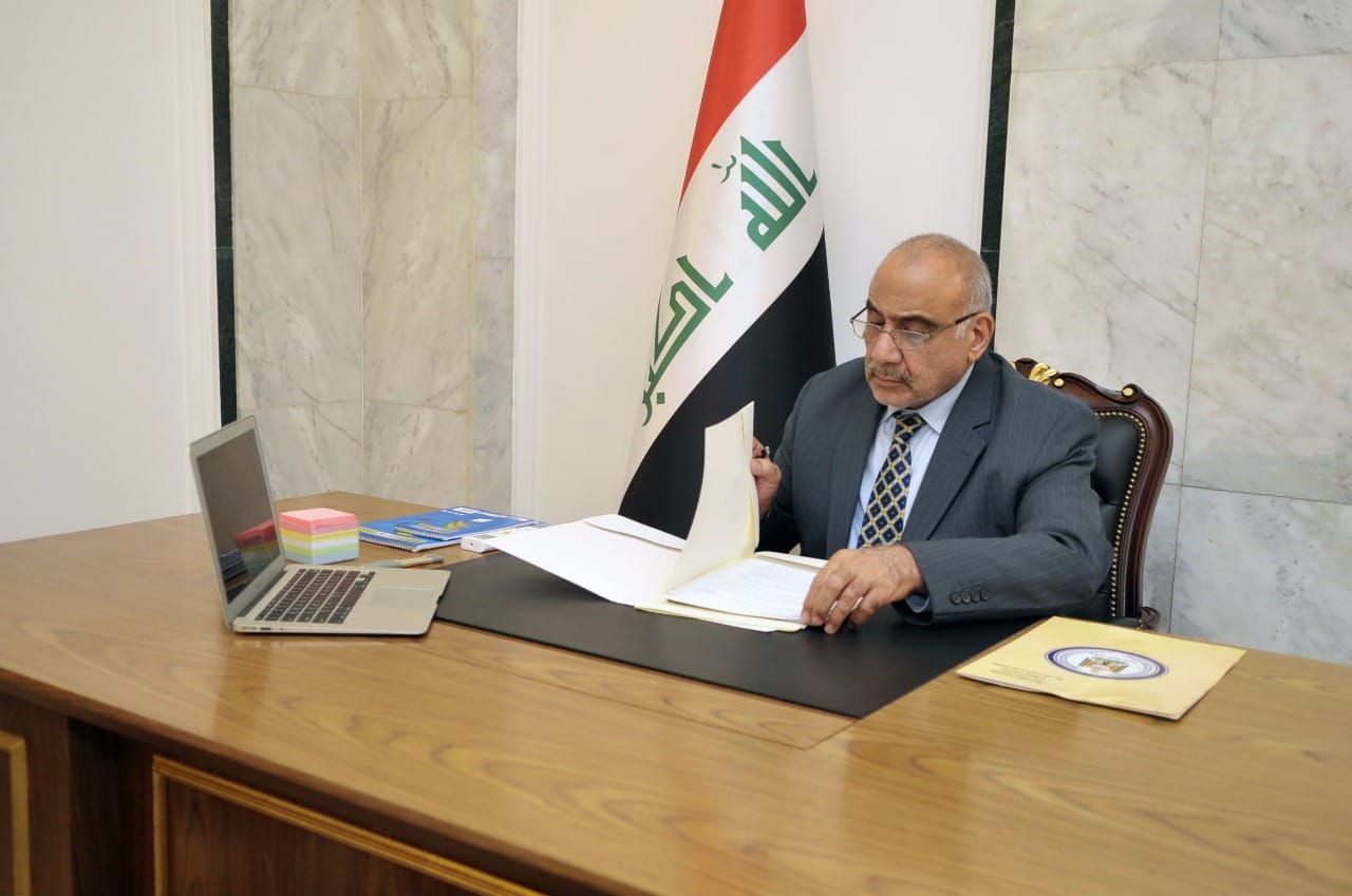 بالوثائق.. لجنة عراقية تطالب عبد المهدي بإلقاء القبض على هذين الوزيرين البعثيين