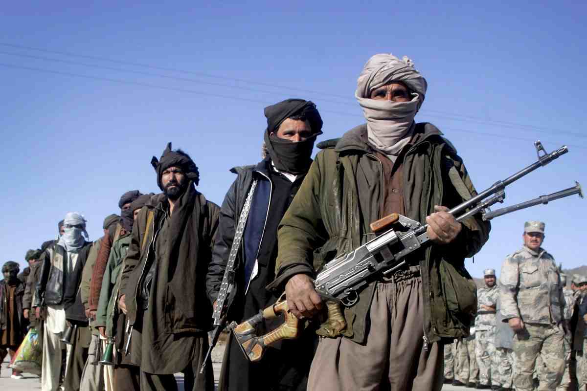 اتفاق اميركي مع طالبان للانسحاب من افغانستان  بعد 18 شهرا 