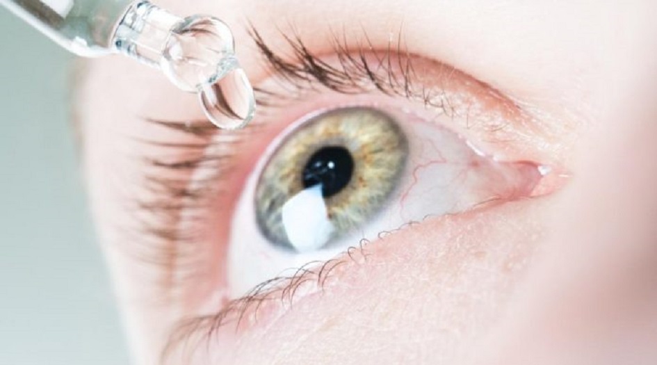 قطرات للعين تكشف الإصابة بالخرف