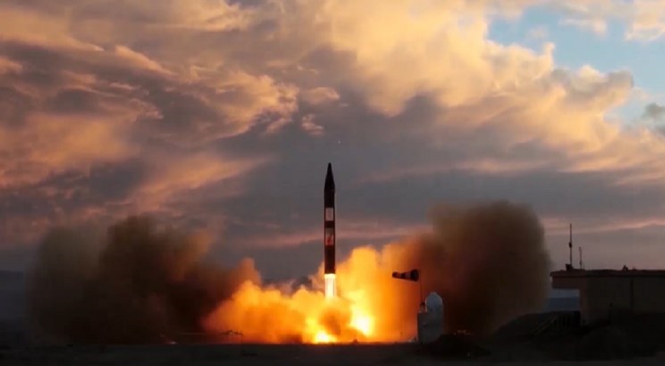 تزويد أحدث وأقوى الصواريخ الباليستية الايرانية برأس حربي موجه