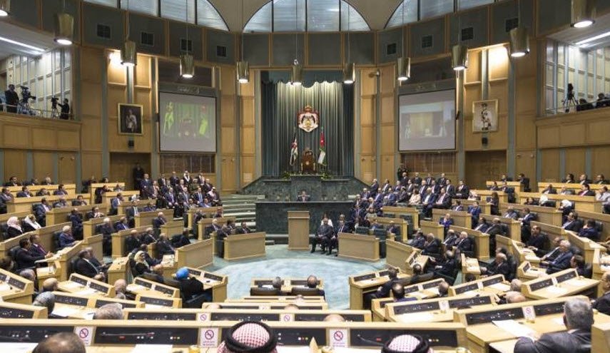 نائب عربي يسجل رقما قياسيا في الغياب عن مجلس النواب!