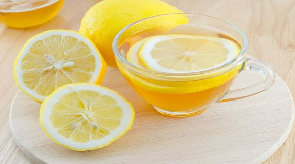 تعرف على الفوائد المذهلة لشرب الليمون المغلي على الريق
