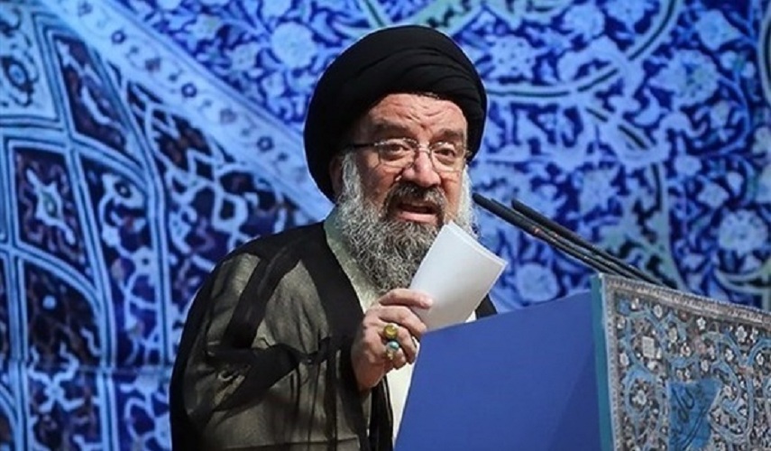 خطيب جمعة طهران: صواريخنا ستنزل كالصاعقة على رؤوس المعتدين 
