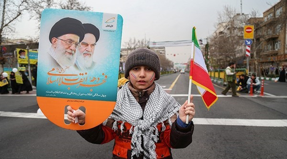 بالصور... مسيرات ذكرى انتصار الثورة في طهران