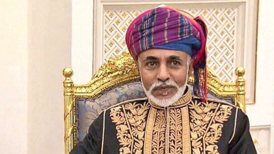 السلطان قابوس يهنئ الرئيس حسن روحاني