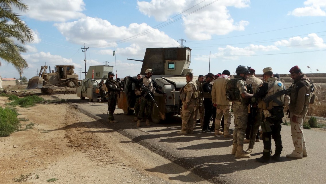  الجيش يحرر أطفالا ونساءا من قبضة "داعش" في عملية دقيقة