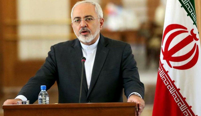 ظريف : الايرانيون الحقيقيون لن يرضخوا للإملاءات