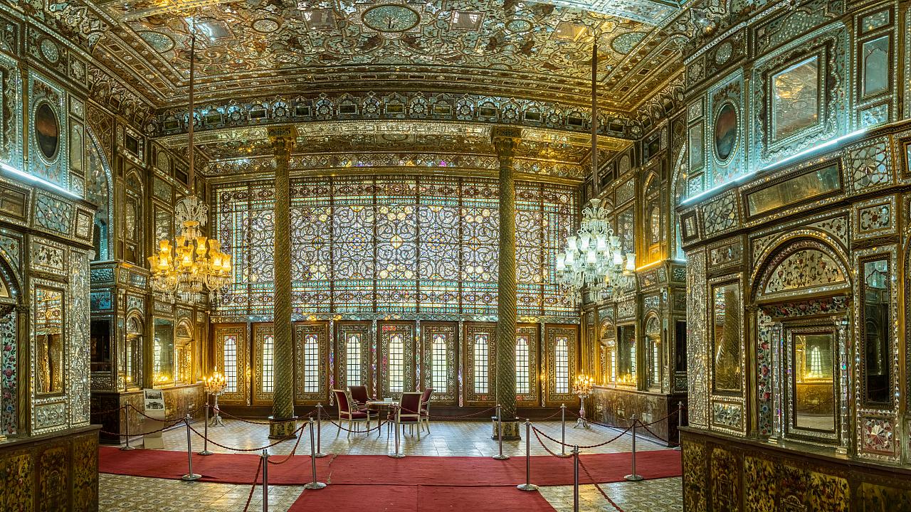 قصر سعد آباد أجمل قصور إيران