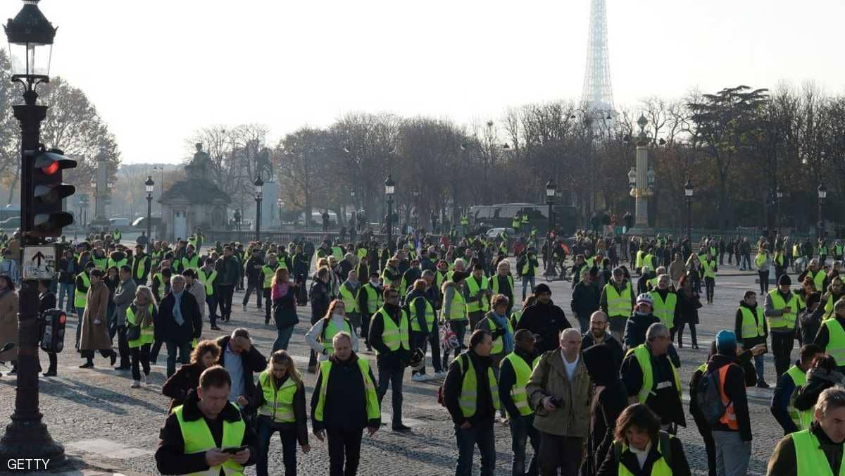تواصل احتجاجات السترات الصفراء في فرنسا للسبت الـ15