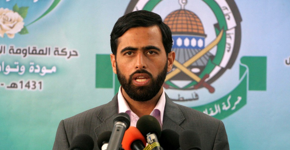 تاکید جنبش حماس بر لزوم کناره گیری محمود عباس از قدرت