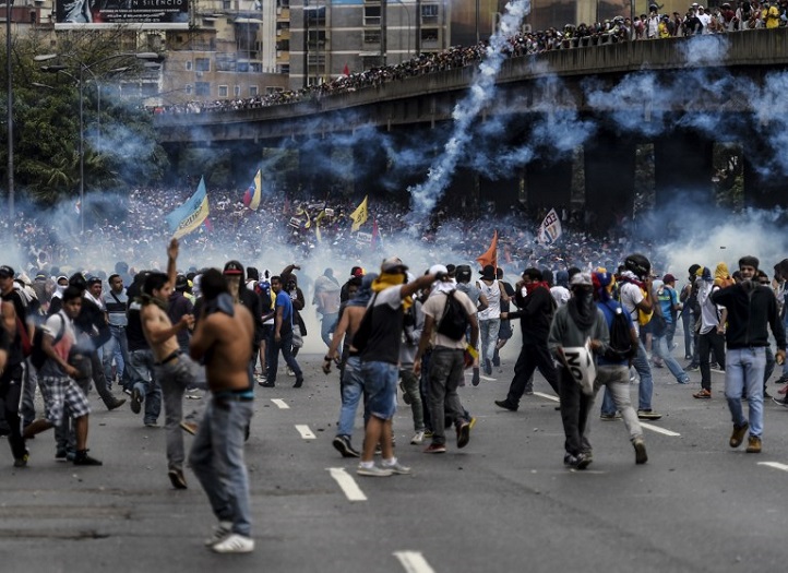  في ظل انقطاع الكهرباء في البلاد تظاهرات متوقعة في فنزويلا