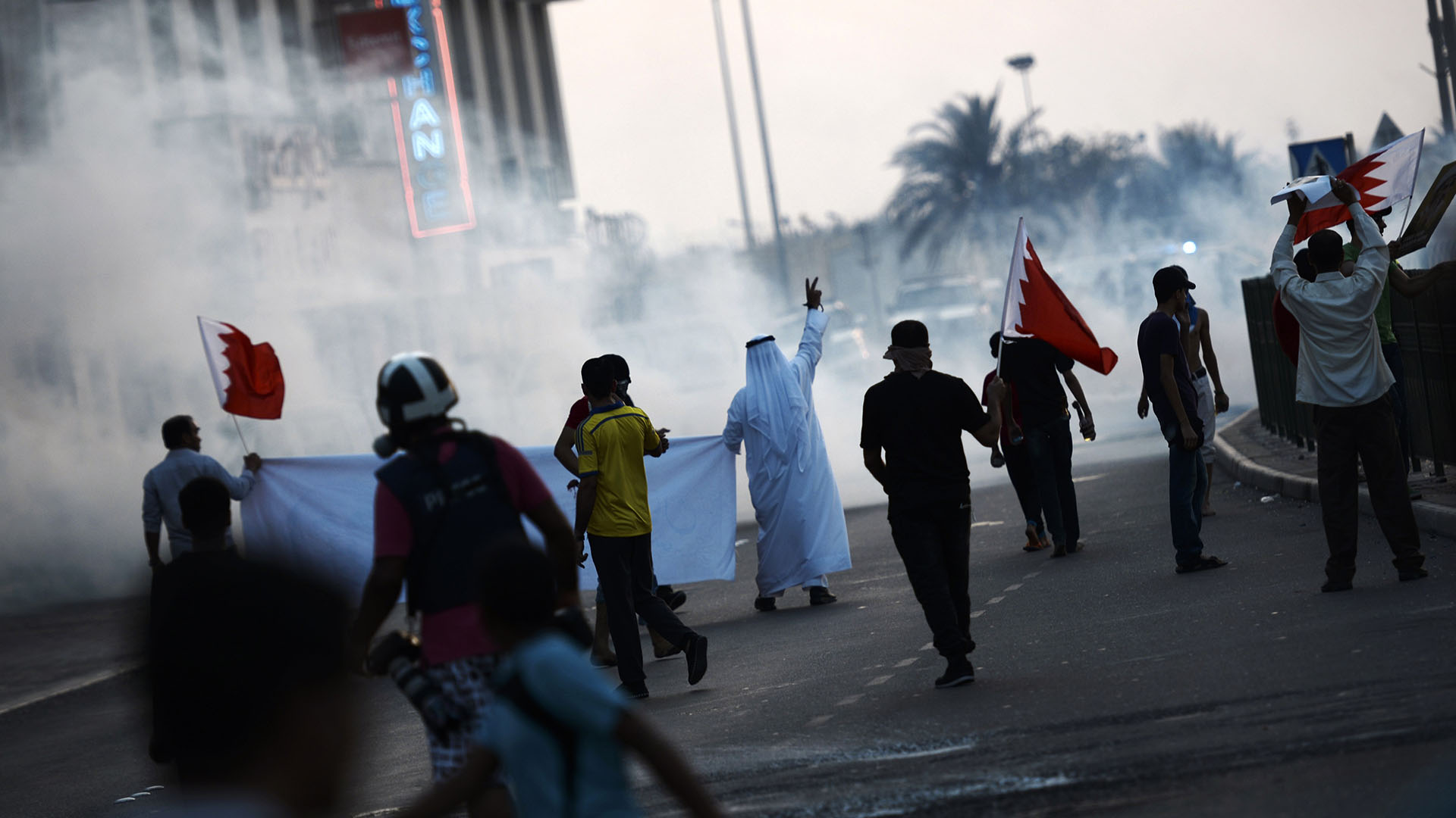 البحرينيون يرفعون شعار "رحيلكم محتم" في تظاهرات احتجاجية
