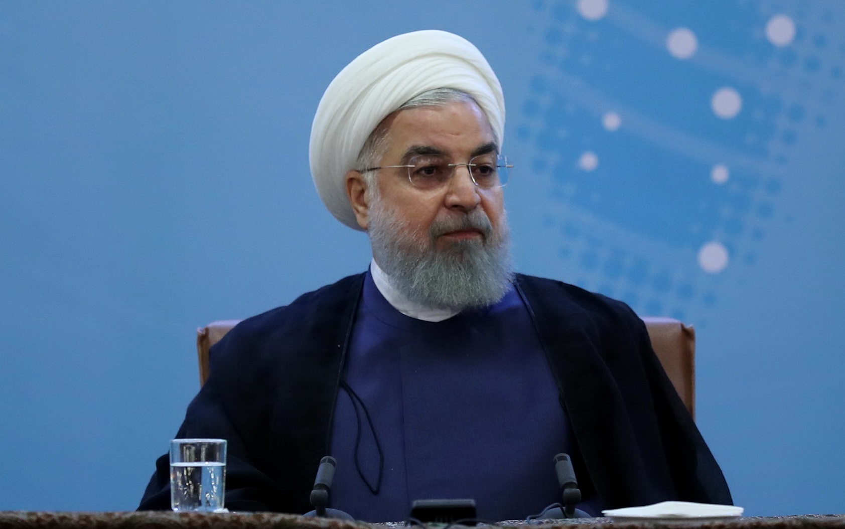 روحاني يدعو لتعبئة كل الطاقات لاغاثة منكوبي السيول