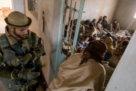 الحكومة العراقية تعلن استعدادها محاكمة معتقلي 