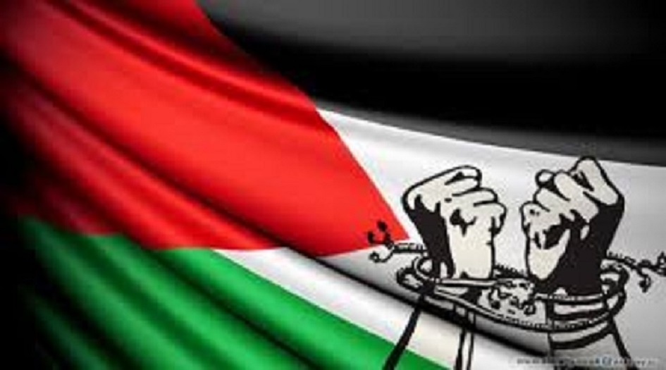 الأسرى الفلسطينيون يبدأون إضرابا مفتوحا عن الطعام 