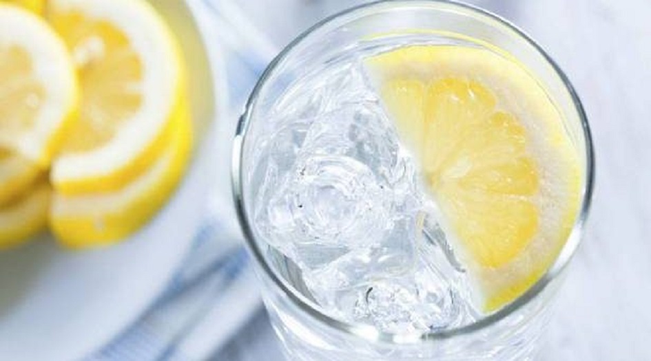 هل من الصحيّ شرب الماء والليمون على الريق؟