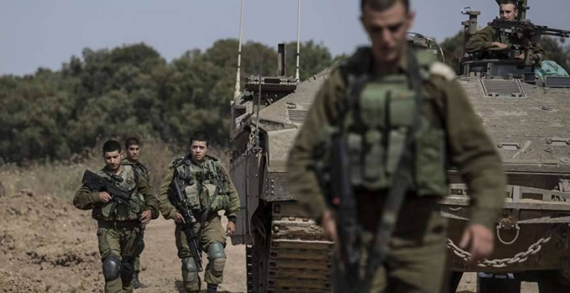 الاحتلال يبدا مناورات عسكرية في الضفة الغربية 